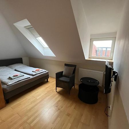 Doppelzimmer, Tv- Bad, Kuehlschrank- Parkplatz-17 Meine Εξωτερικό φωτογραφία