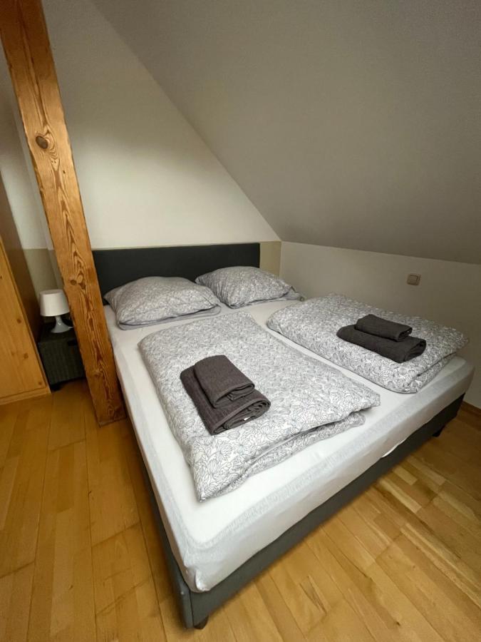 Doppelzimmer, Tv- Bad, Kuehlschrank- Parkplatz-17 Meine Εξωτερικό φωτογραφία