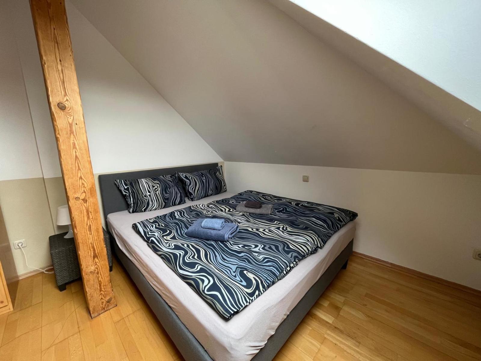 Doppelzimmer, Tv- Bad, Kuehlschrank- Parkplatz-17 Meine Εξωτερικό φωτογραφία