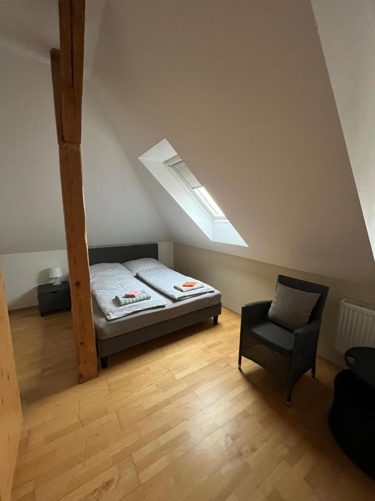 Doppelzimmer, Tv- Bad, Kuehlschrank- Parkplatz-17 Meine Εξωτερικό φωτογραφία